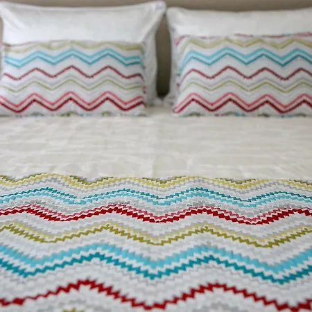 Sao Joao & Flats By Village *