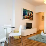 Sao Joao & Flats By Village Апартаменти Лісабон