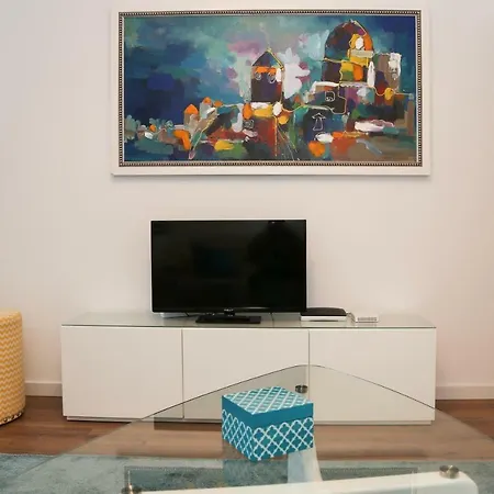 Sao Joao & Flats By Village דירה *